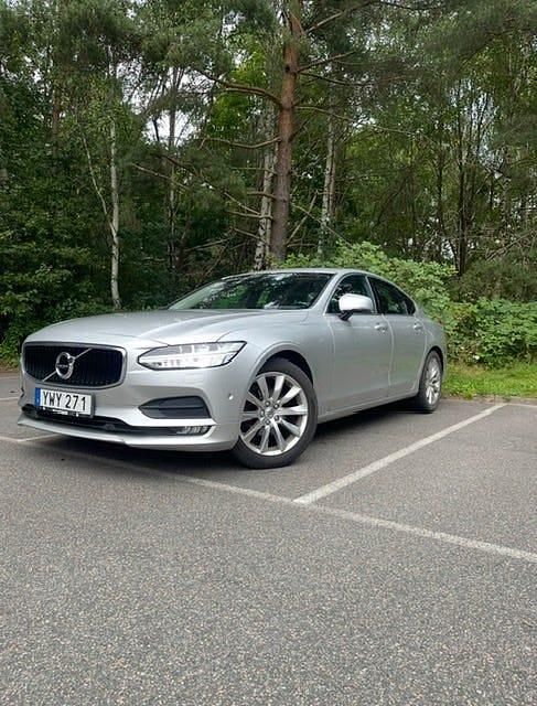 Begagnad 2018 Volvo S90 Sedan | 170 000 kr (Marknadspris) - Bild 1/4