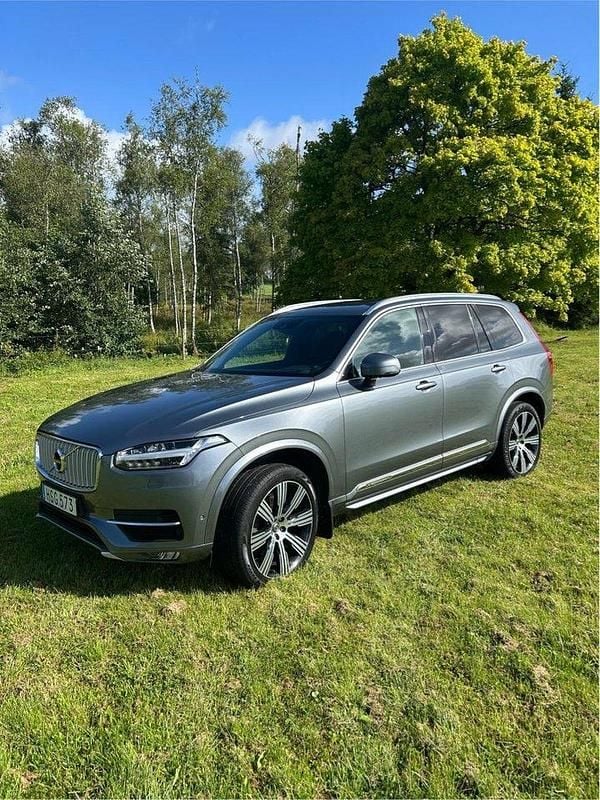Grå Begagnad 2017 Volvo XC90 SUV | 337 000 kr (Superpris) - Bild 1/4