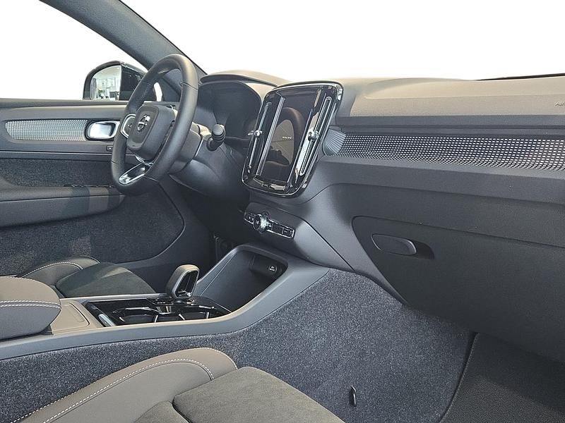 Ny Volvo EC40 Performance 324 kW (441 HK) 2026 Svart SUV