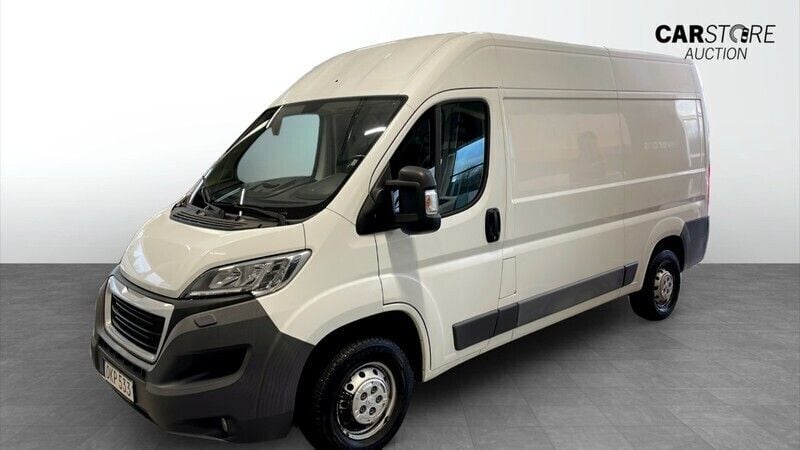 Begagnad 2017 Peugeot Boxer Van | 119 920 kr - Bild 1/4