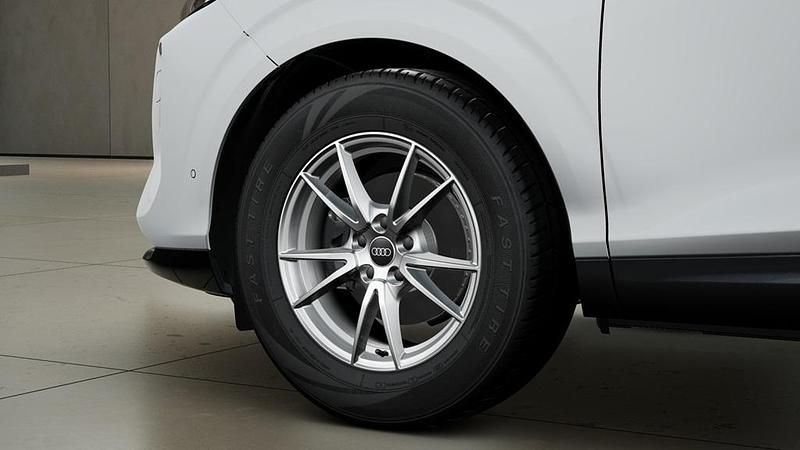 Ny Audi Q3 2026 Vit SUV