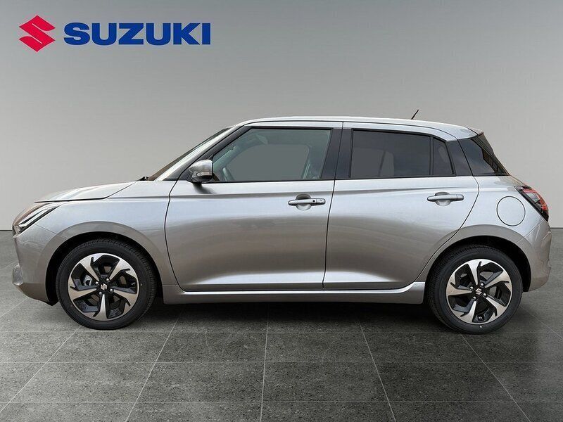 Begagnad Suzuki Swift 83 HK (61 kW) 2024 Grå Halvkombi