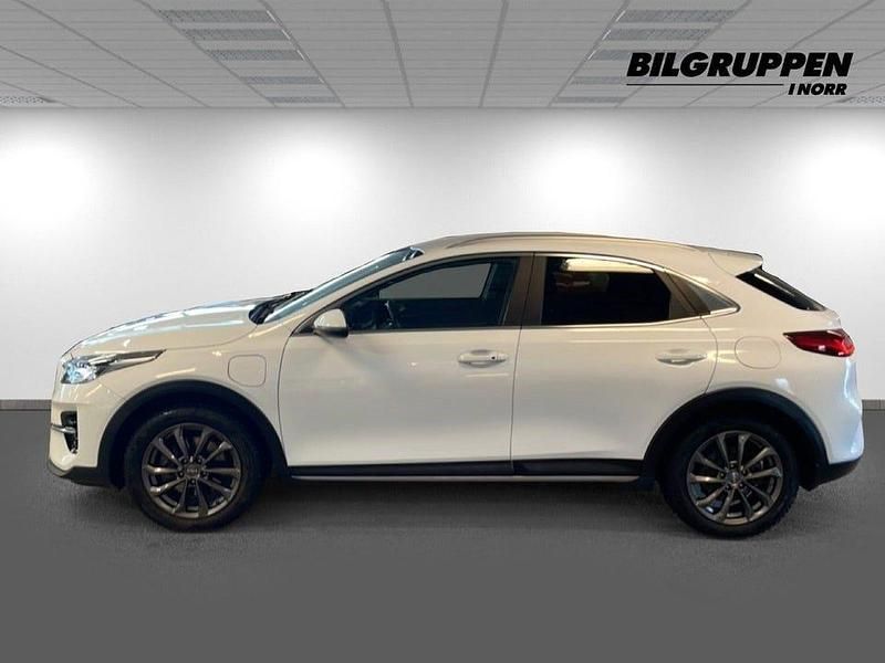 Begagnad Kia XCeed 141 HK (103 kW) 2022 Vit SUV