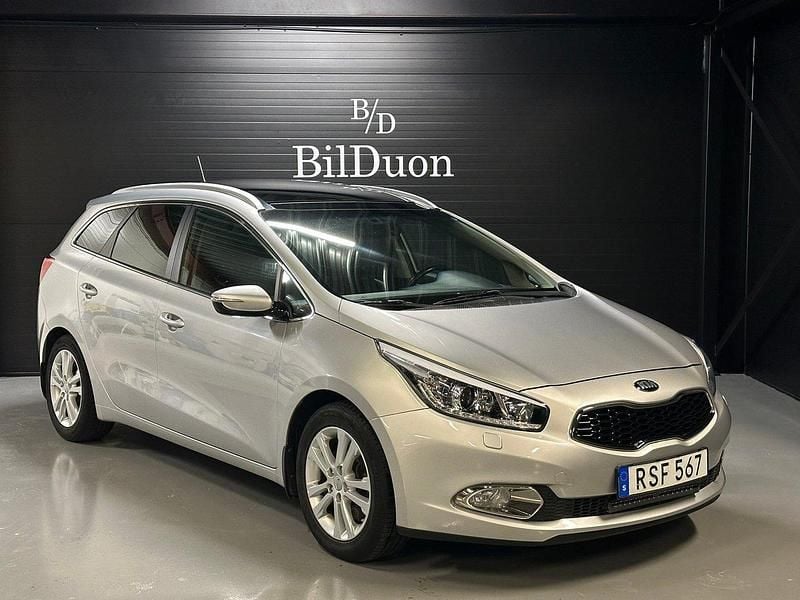 Grå Begagnad 2014 Kia Ceed Sportswagon EX Kombi | 94 900 kr (Bra pris) - Bild 1/4