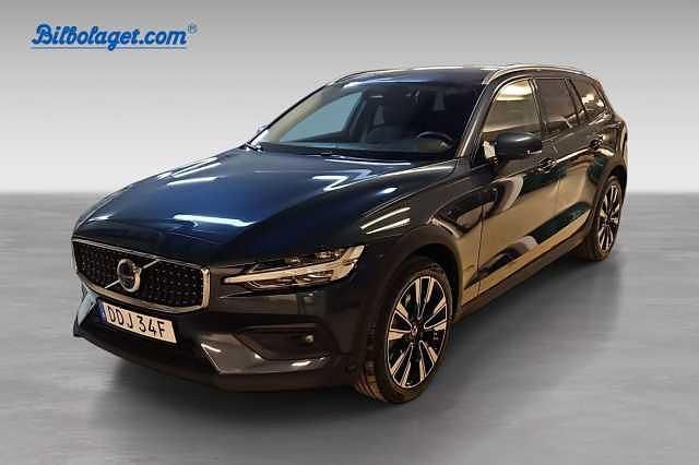 Begagnad 2023 Volvo V60 CC Kombi | 439 000 kr (Dyr) - Bild 1/4