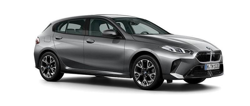 Grå Ny 2025 BMW 120 Halvkombi | 445 600 kr (Lite dyr) - Bild 1/3