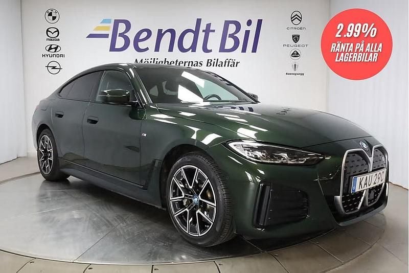 Begagnad BMW i4 M Sport 250 kW (340 HK) 2022 Grön Sedan