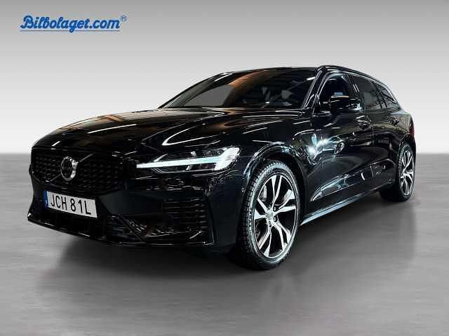 Begagnad Volvo V60 Plus 349 HK (256 kW) 2026 Svart Kombi