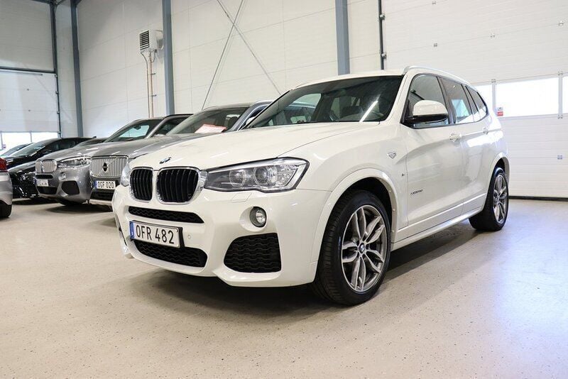 Vit Begagnad 2016 BMW X3 M Sport SUV | 229 800 kr (Marknadspris) - Bild 1/4