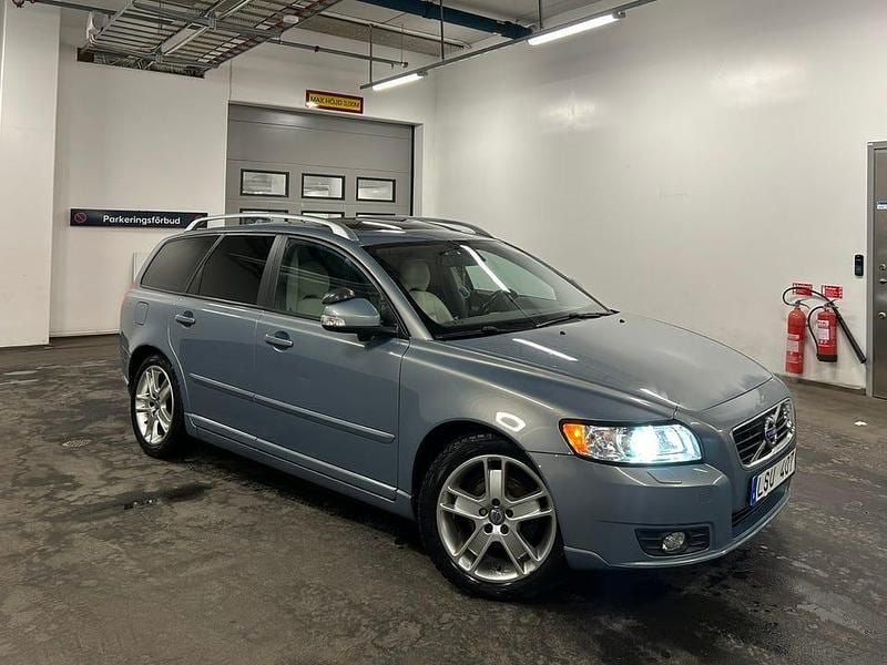 Begagnad 2012 Volvo V50 Kombi | 59 900 kr (Marknadspris) - Bild 1/4