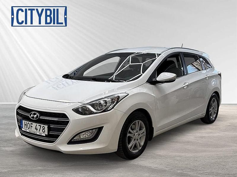 Begagnad Hyundai i30 Premium 136 HK (100 kW) 2016 Vit Kombi