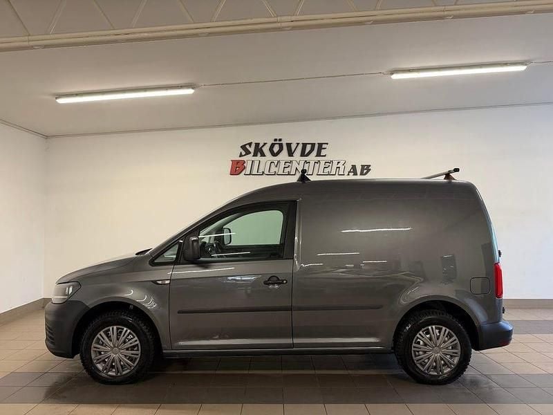 Begagnad VW Caddy 102 HK (75 kW) 2016 Grå Minibuss
