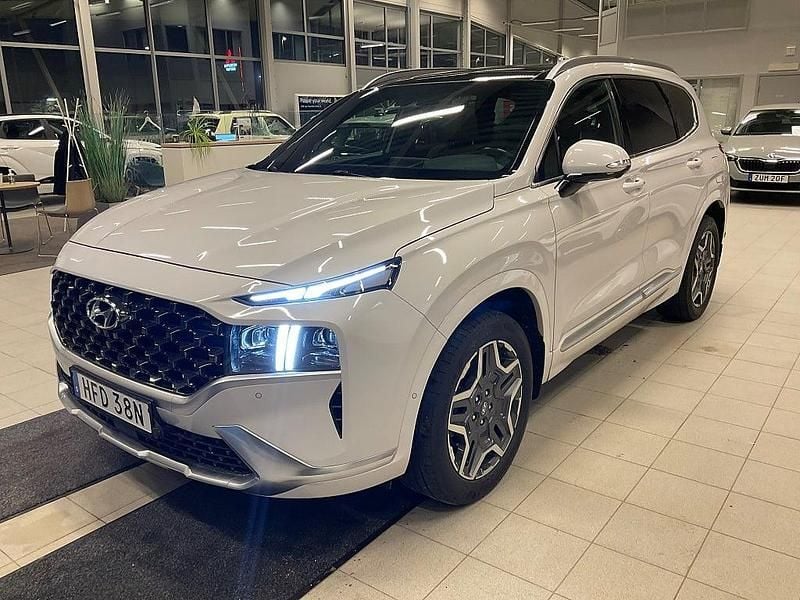 Vit Begagnad 2021 Hyundai Santa Fe Advanced SUV | 349 000 kr (Marknadspris) - Bild 1/4