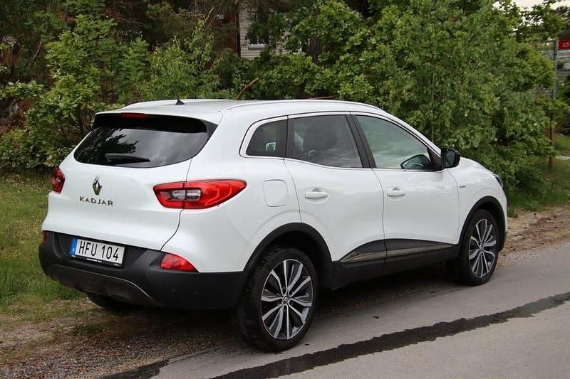 Begagnad Renault Kadjar Bose Edition 131 HK (96 kW) 2015 Vit SUV