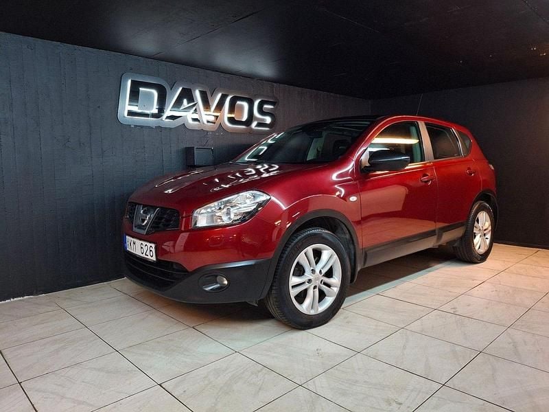 Röd Begagnad 2010 Nissan Qashqai SUV | 68 900 kr (Marknadspris) - Bild 1/4