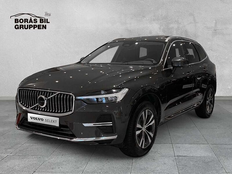 Grå Begagnad 2023 Volvo XC60 Core SUV | 469 000 kr (Bra pris) - Bild 1/4