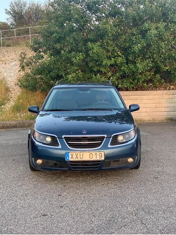 Blå Begagnad 2006 Saab 9-5 Aero Kombi | 25 000 kr (Bra pris) - Bild 1/4