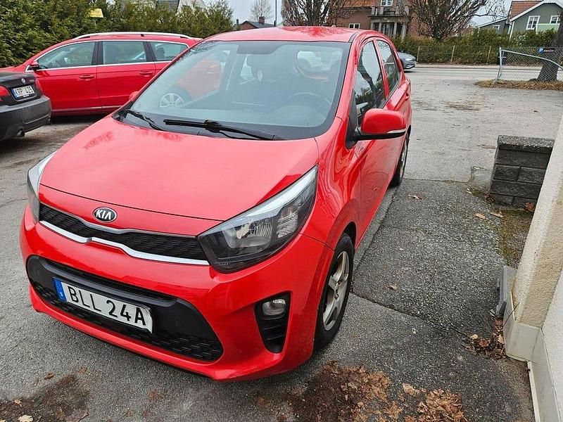 Röd Begagnad 2019 Kia Picanto Halvkombi | 59 999 kr (Bra pris) - Bild 1/4