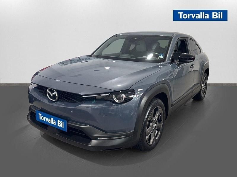 Grå Begagnad 2021 Mazda MX30 Cosmo SUV | 189 900 kr - Bild 1/4
