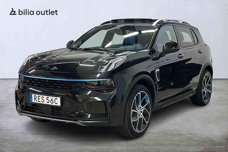 Svart Begagnad 2023 Lynk & Co 01 SUV | 309 900 kr (Marknadspris) - Bild 1/1