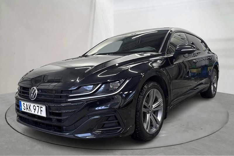 Svart Begagnad 2022 VW Arteon R-line | 254 900 kr (Bra pris) - Bild 1/4