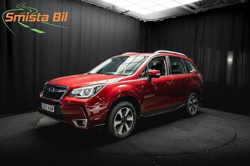 Ljusröd Begagnad 2019 Subaru Forester SUV | 229 900 kr (Marknadspris) - Bild 1/4