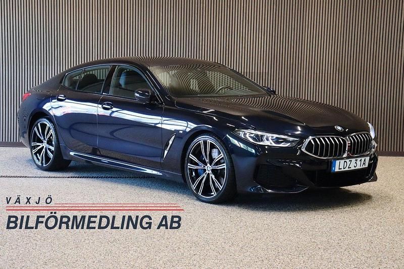 Svart Begagnad 2020 BMW 840 M Sport Sportkupé | 729 000 kr - Bild 1/4