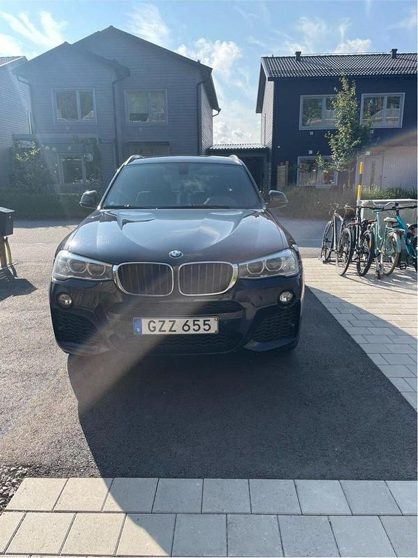 Svart Begagnad 2016 BMW X3 M Sport SUV | 219 000 kr (Lite dyr) - Bild 1/4