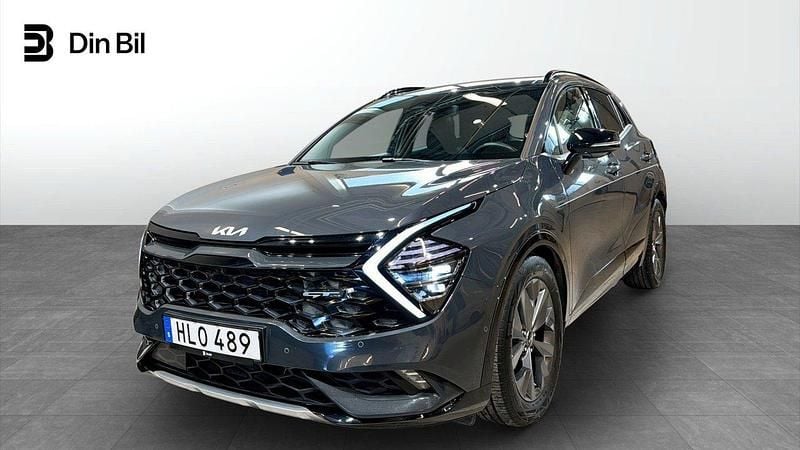 Grå Begagnad 2023 Kia Sportage GT-Line SUV | 409 900 kr (Marknadspris) - Bild 1/4