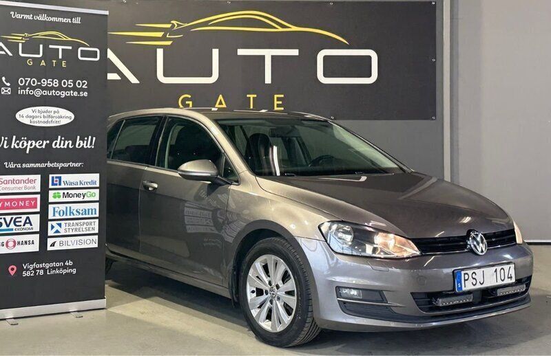Grå Begagnad 2014 VW Golf VII Halvkombi | 69 900 kr (Lite dyr) - Bild 1/4