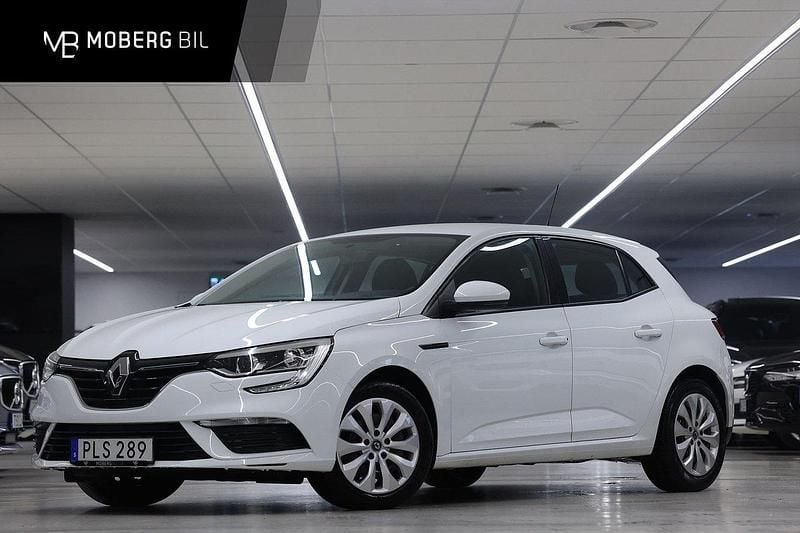 Vit Begagnad 2017 Renault Mégane IV Life Halvkombi | 109 900 kr (Marknadspris) - Bild 1/3