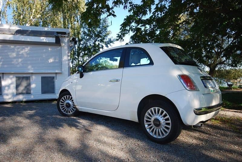 Begagnad Fiat 500 69 HK (50 kW) 2009 Halvkombi