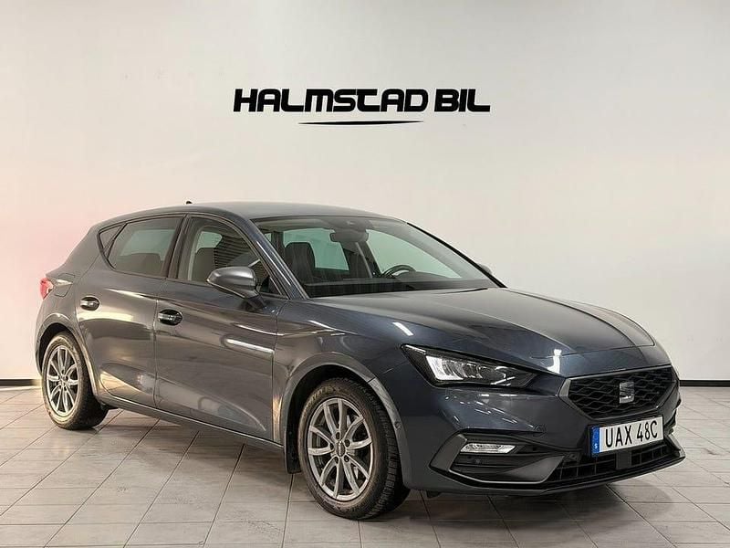 Grå Begagnad 2020 Seat Leon FR Halvkombi | 179 500 kr (Marknadspris) - Bild 1/4