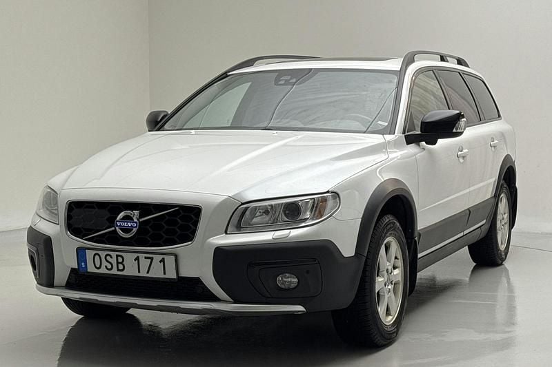 Begagnad Volvo XC70 181 HK (133 kW) 2015 Vit Kombi