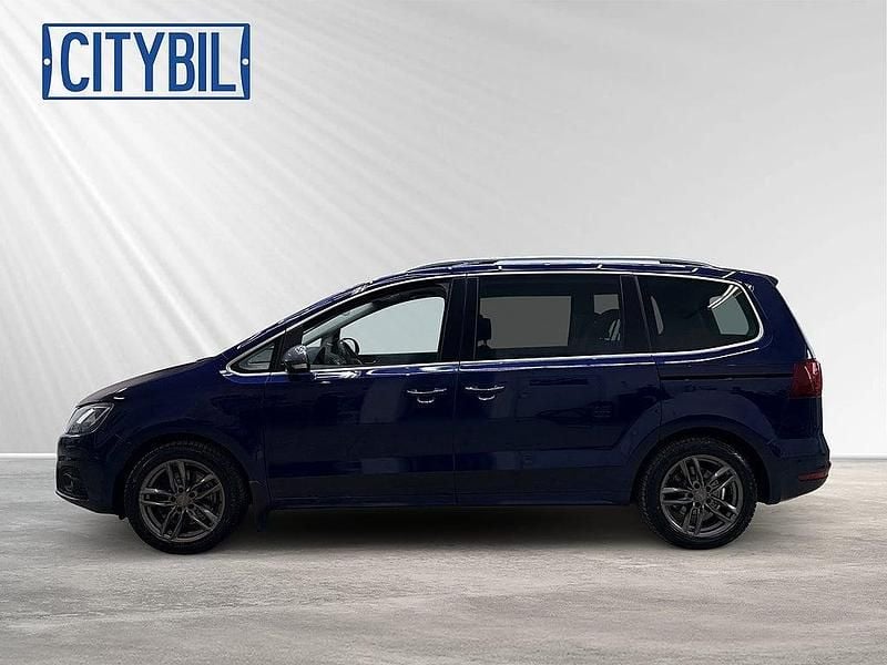 Begagnad Seat Alhambra FR-Line 150 HK (110 kW) 2021 Atlantic blue metallic Minibuss