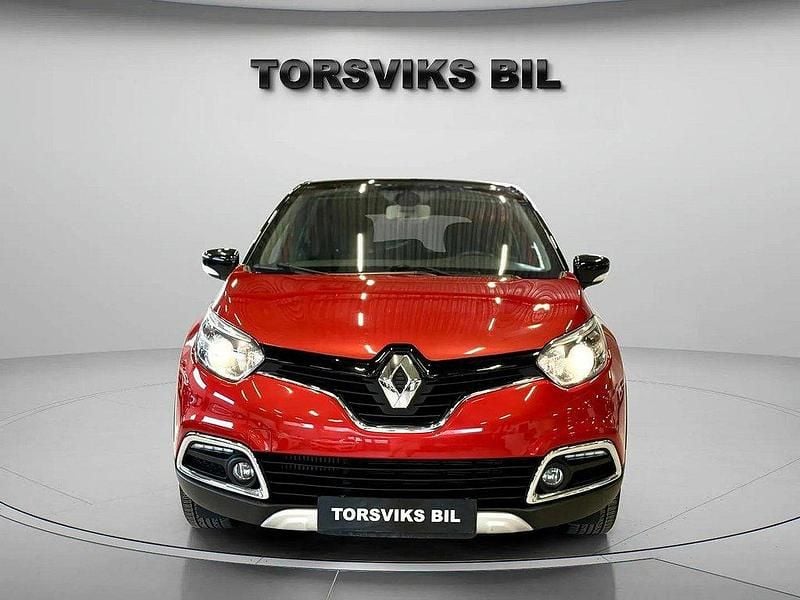 Flerfärgad Begagnad 2015 Renault Captur SUV | 139 900 kr (Dyr) - Bild 1/4