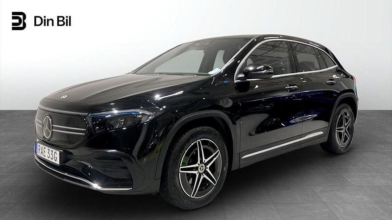 Svart Begagnad 2022 Mercedes EQA250+ AMG SUV | 369 900 kr (Dyr) - Bild 1/4