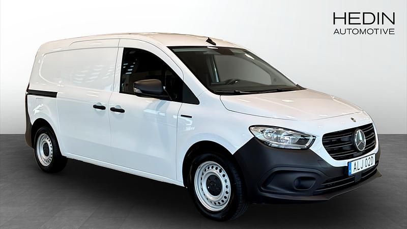 Begagnad Mercedes eCitan 22 kW (30 HK) 2023