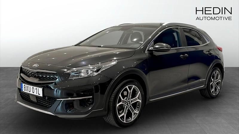 Svart (black) Begagnad 2021 Kia XCeed SUV | 239 900 kr (Marknadspris) - Bild 1/4