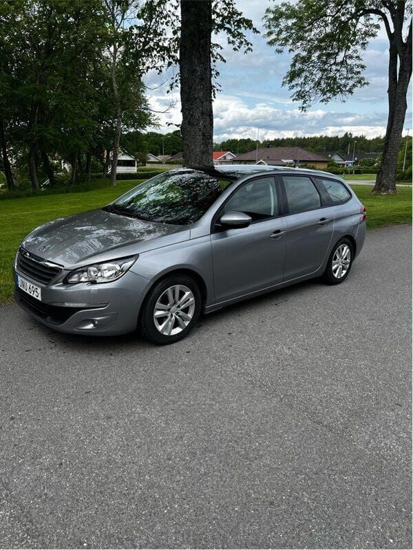 Grå Begagnad 2014 Peugeot 308 Active Kombi | 55 000 kr (Superpris) - Bild 1/4