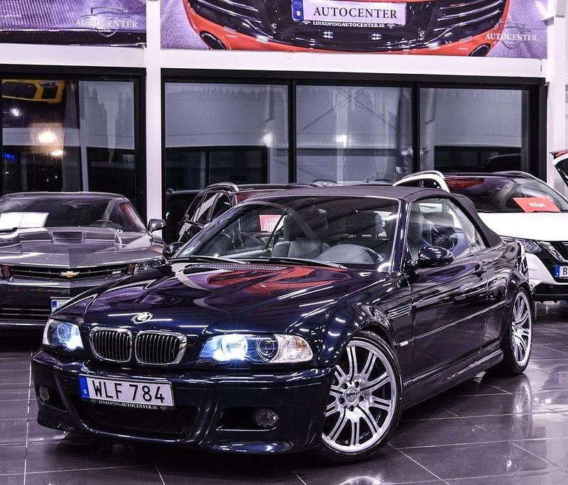 Mörkbrun Begagnad 2003 BMW M3 Cabriolet Cab | 349 900 kr (Marknadspris) - Bild 1/4