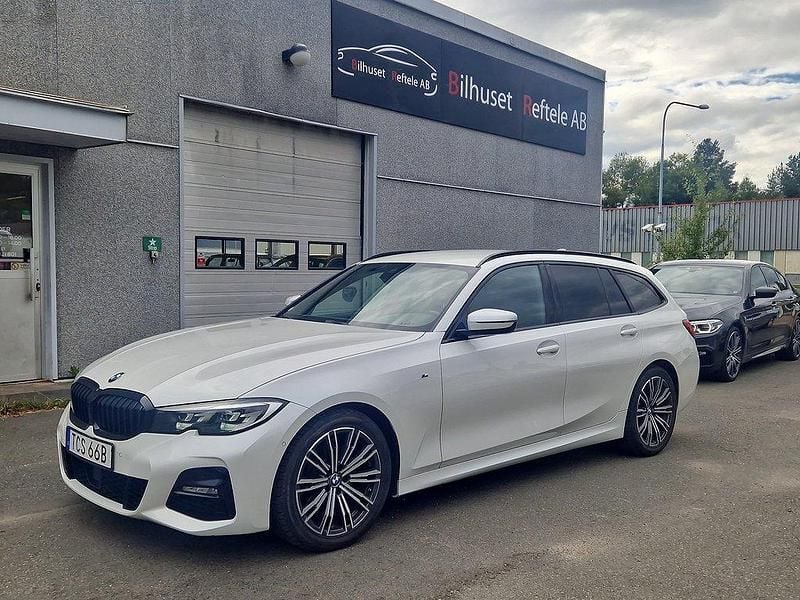 Begagnad BMW 320 M Sport 191 HK (140 kW) 2020 Vit Kombi