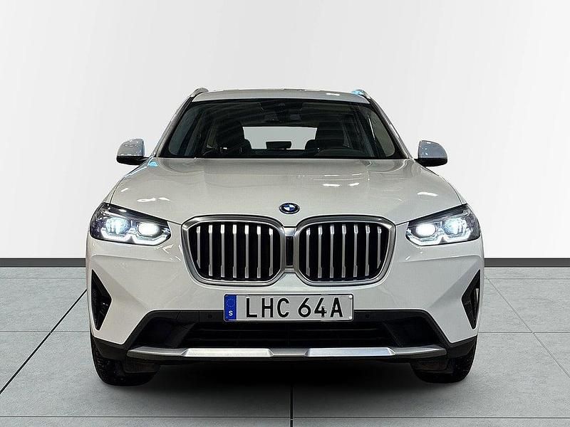 Begagnad BMW X3 184 HK (135 kW) 2022 Vit SUV