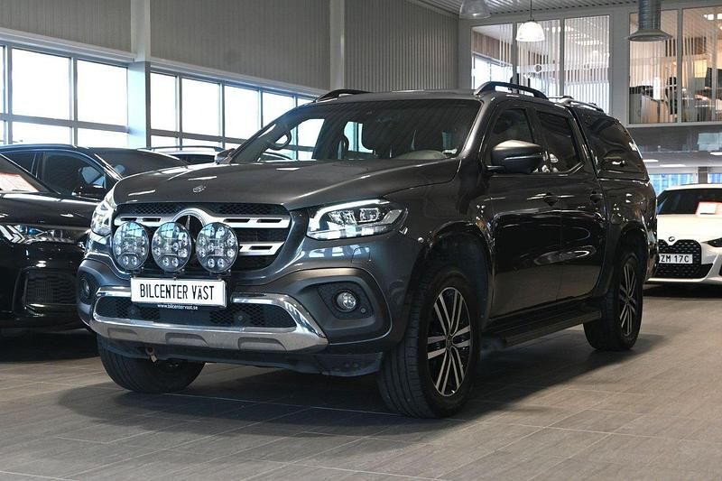 Grå (grå metallic) Begagnad 2019 Mercedes X350 Pickup | 419 000 kr (Dyr) - Bild 1/4