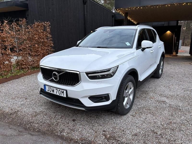 Begagnad 2020 Volvo XC40 SUV | 245 000 kr (Bra pris) - Bild 1/4