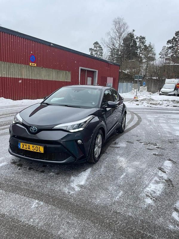 Begagnad Toyota C-HR 122 HK (89 kW) 2020 SUV