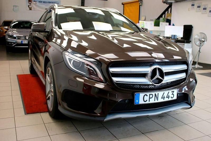 Begagnad Mercedes GLA250 AMG 211 HK (155 kW) 2014 Brun SUV