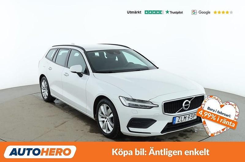 Begagnad Volvo V60 Momentum 192 HK (141 kW) 2019 Vit Kombi