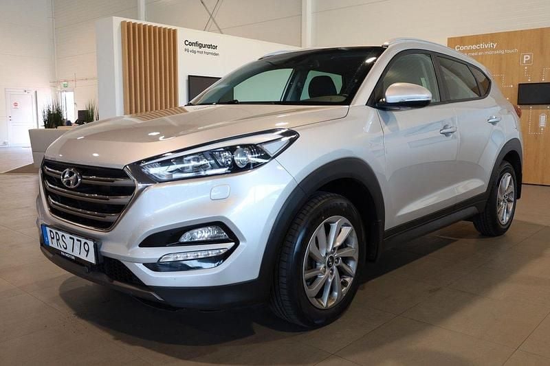 Silver Begagnad 2015 Hyundai Tucson Comfort SUV | 149 900 kr (Marknadspris) - Bild 1/3