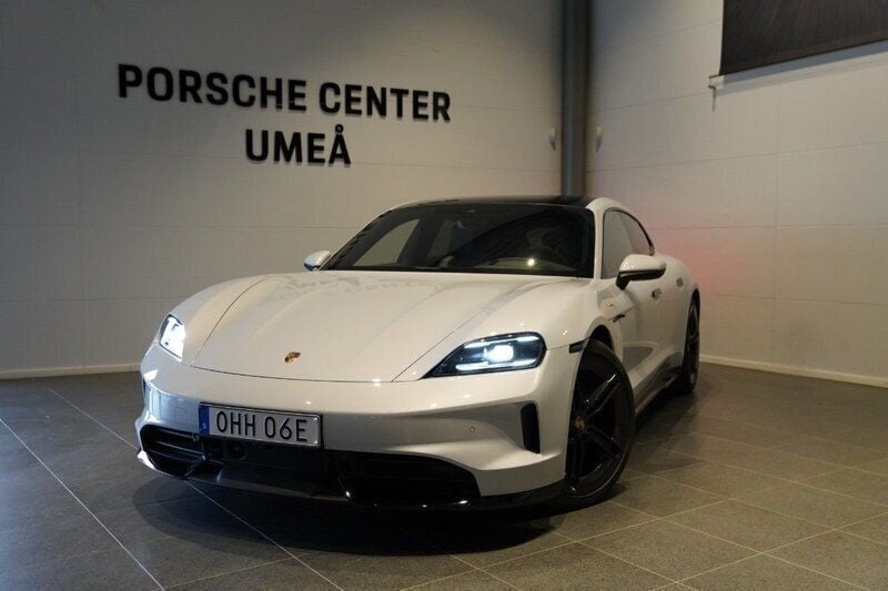 Ljusröd (grey) Ny 2024 Porsche Taycan 4S Sport Turismo Sedan | 1 912 100 kr - Bild 1/4